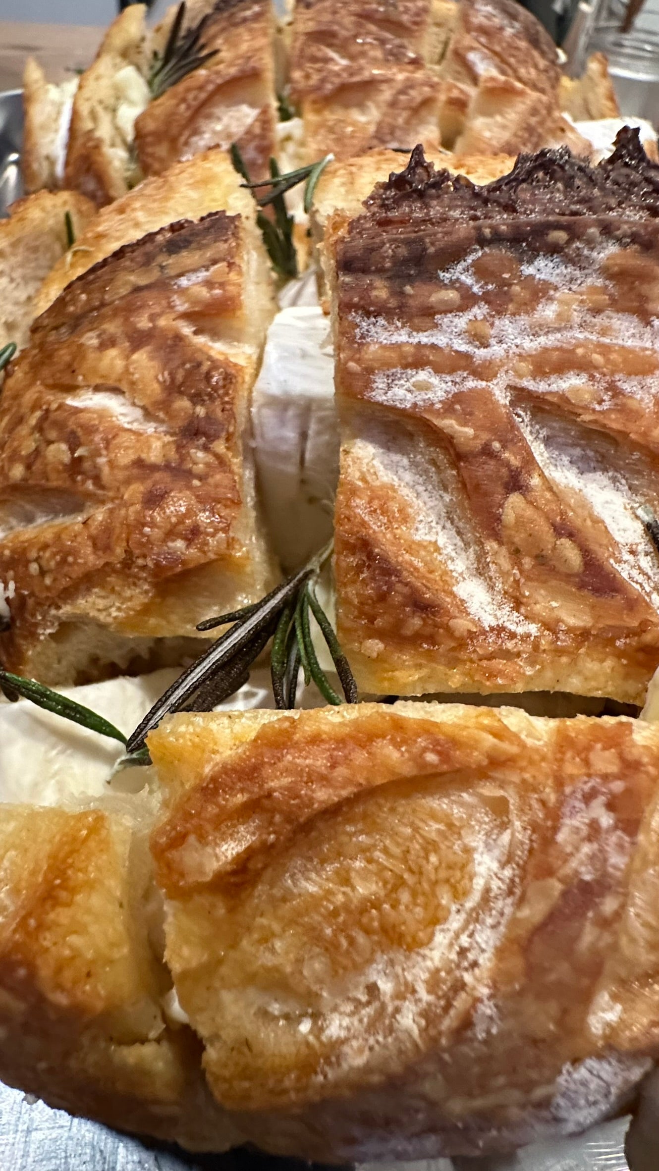Bread Cranberry Brie Pull-Apart Sourdough Bread