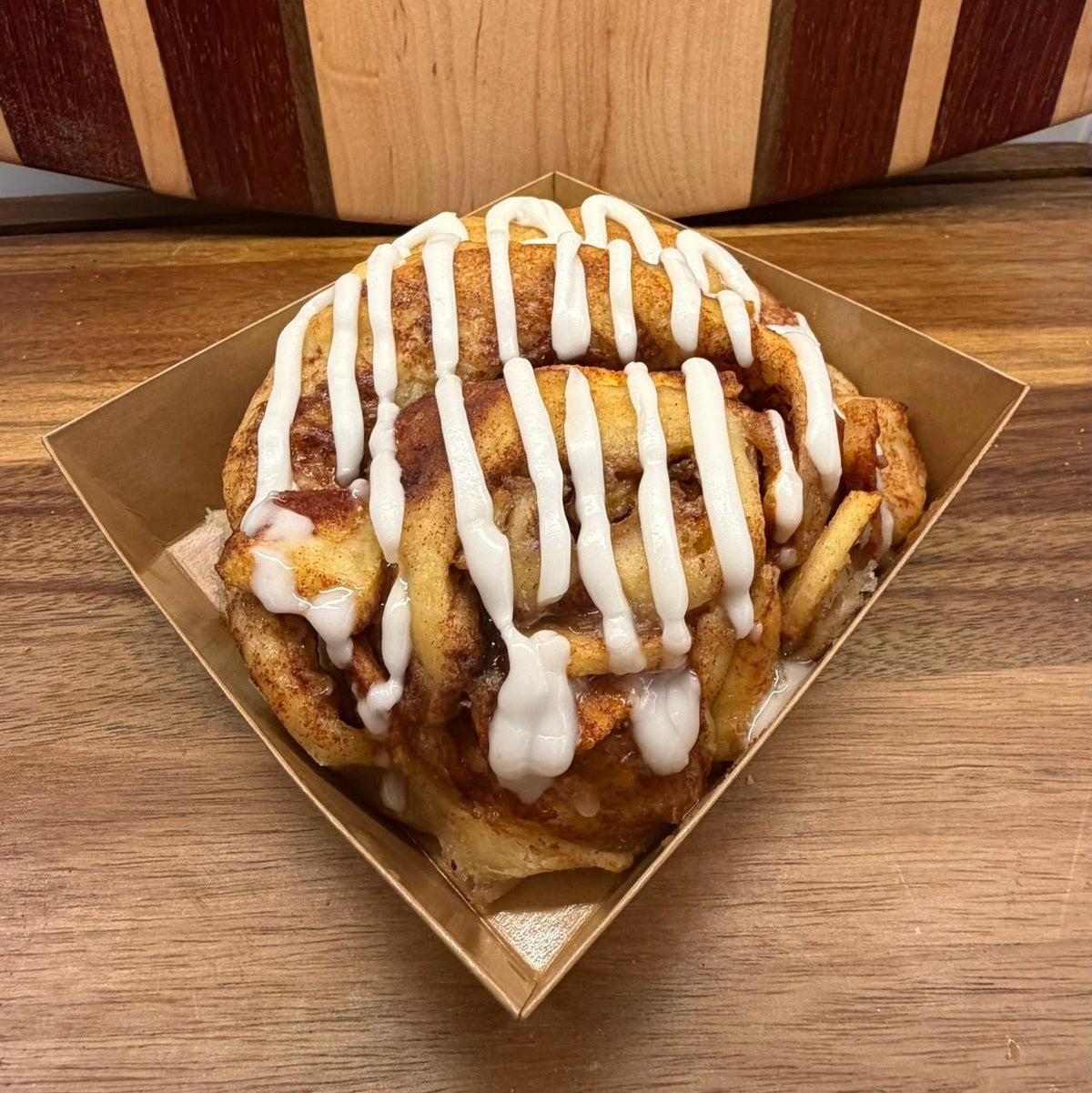 SEBAlicious™ Apple Roll — Sourdough Sweet Roll with Lemon Icing - Artisan Real Sourdough Bread Chef SebaArtisan Real Sourdough Bread Chef SebaArtisan Real Sourdough Bread Chef SebaSEBA-ROLL-APL-CIN-SDSEBA-ROLL-APL-CIN-SDApple cinnamon sourdough rolls with icing in bakery box by Chef SEBA Des Plaines Illinois